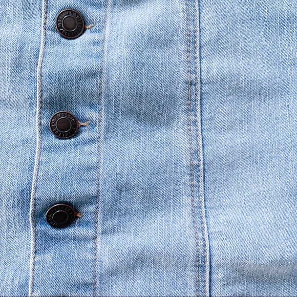 Mission light wash denim skirt - Picture 4 of 7